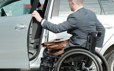 Podatek od kupna samochodu dla niepełnosprawnych. Czym jest PCC i kiedy osoba niepełnosprawna jest z niego zwolniona?