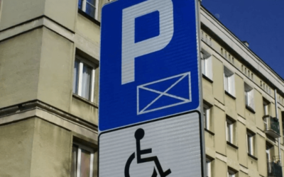 Miejsce parkingowe dla niepełnosprawnych – o czym powinni wszyscy wiedzieć i pamiętać?